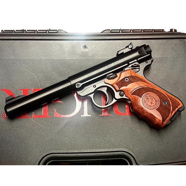 PISTOLET RUGER MARK IV TACTICAL .22LR 4.40" 10CPS BRONZE FILETE 1/2-28"